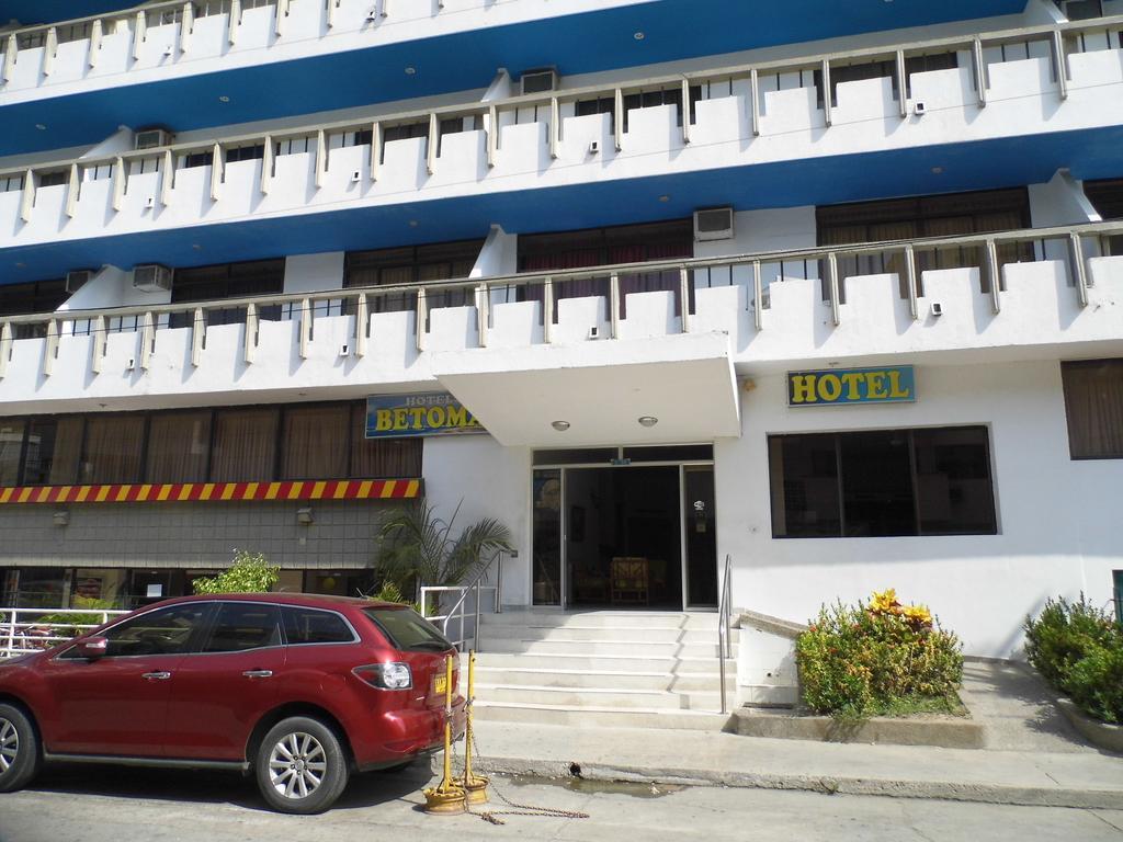 Hotel Betoma ซันตามาร์ตา ภายนอก รูปภาพ