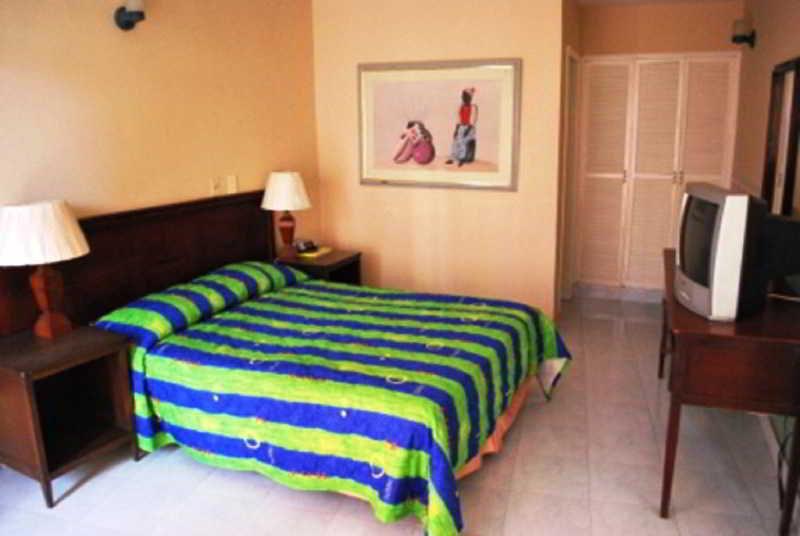 Hotel Betoma ซันตามาร์ตา ภายนอก รูปภาพ