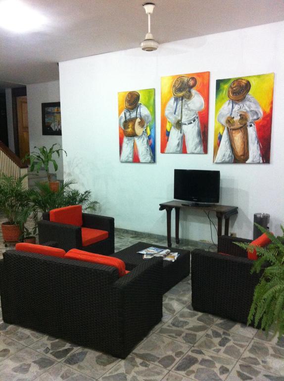 Hotel Betoma ซันตามาร์ตา ภายนอก รูปภาพ